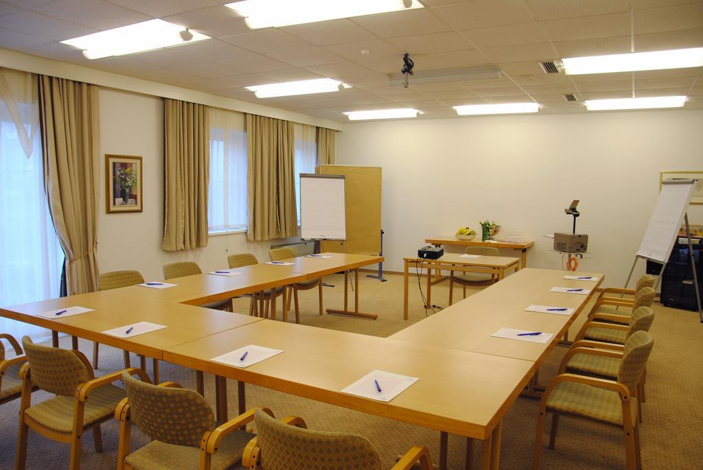 Hotel Dienstl Gut Launsdorf 외부 사진