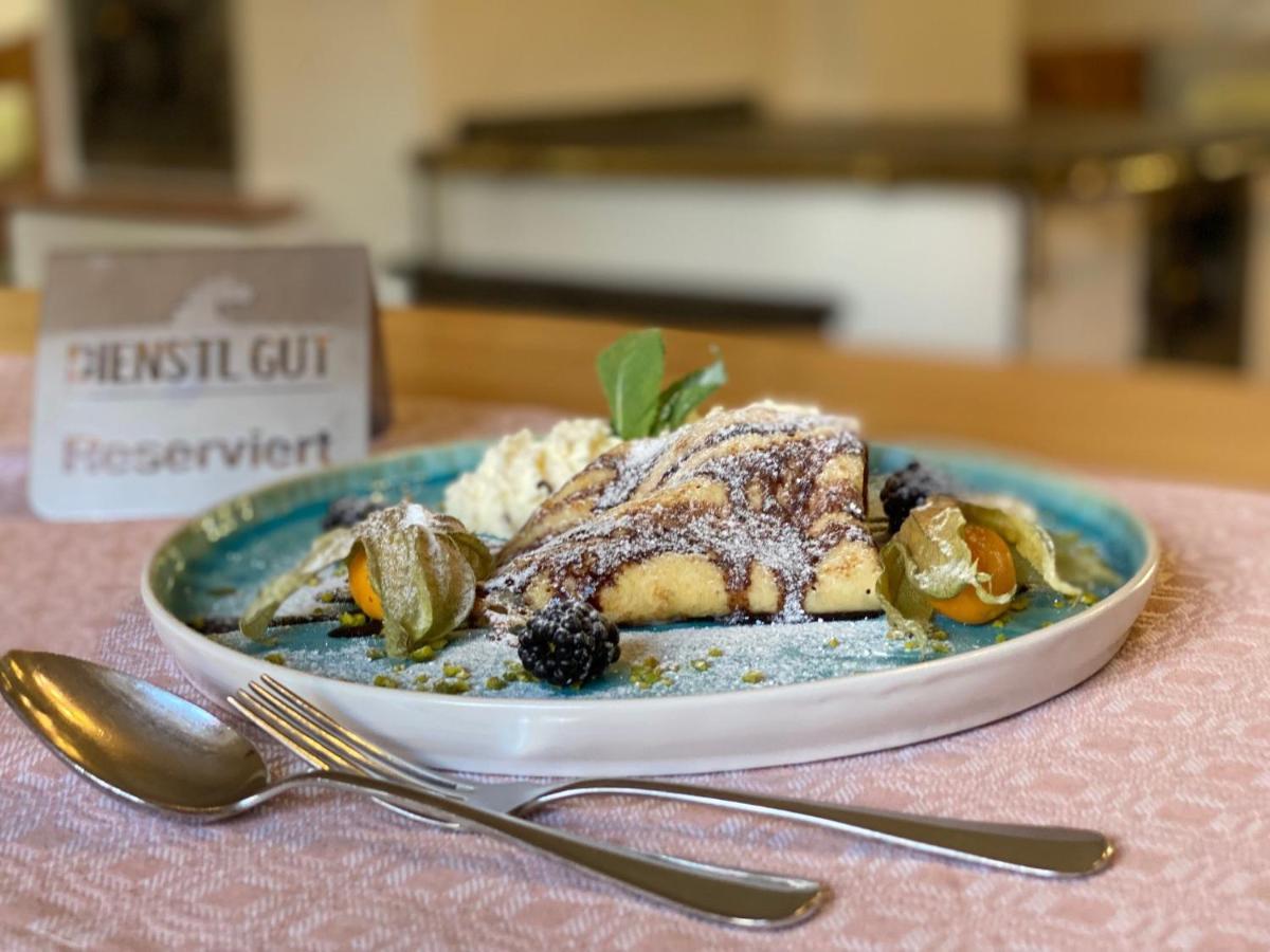 Hotel Dienstl Gut Launsdorf 외부 사진