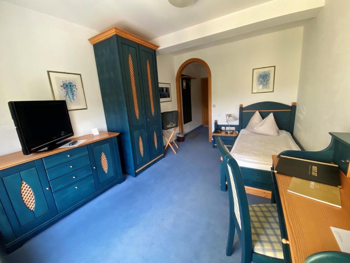 Hotel Dienstl Gut Launsdorf 외부 사진