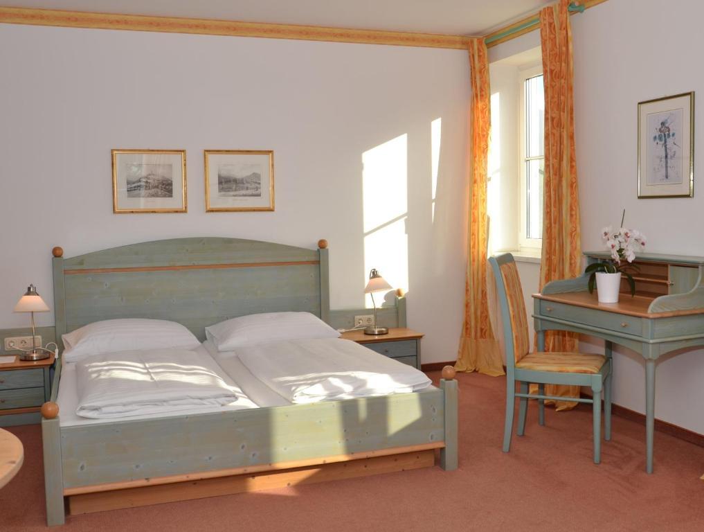 Hotel Dienstl Gut Launsdorf 객실 사진